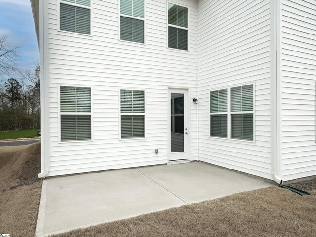 Building Photo - 315 Bryland Wy
