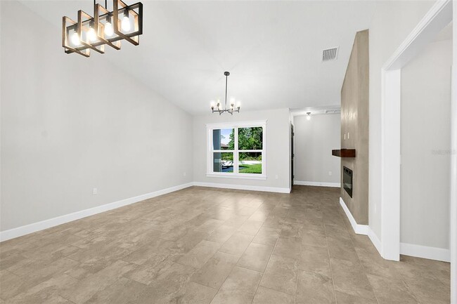 Building Photo - 86 Laramie Dr