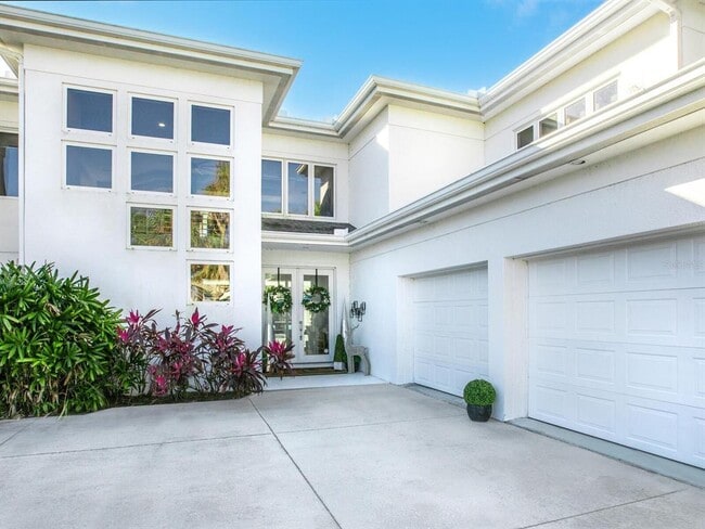 Building Photo - 5018 63rd Dr W