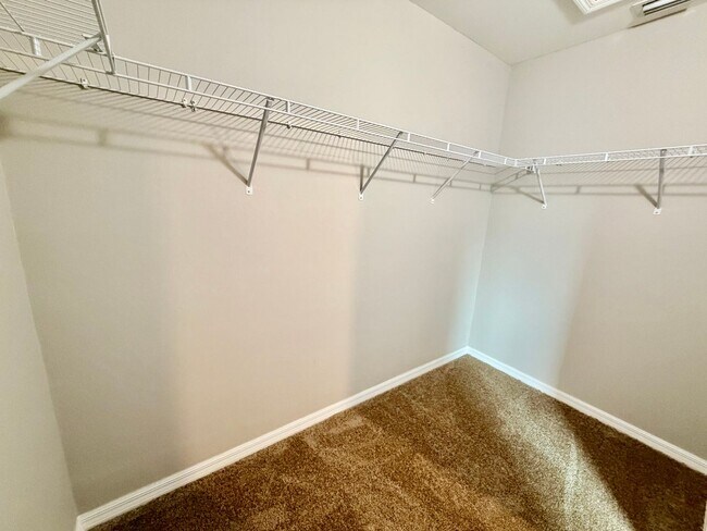 Building Photo - Move-In Ready 3BR Home in SW Cape Coral with Fenced Yar+Screened Lanai+Lawn Care Included+Pet Fri...