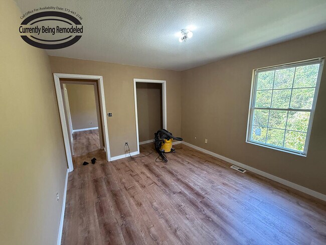 Building Photo - 1707 Hanover Blvd