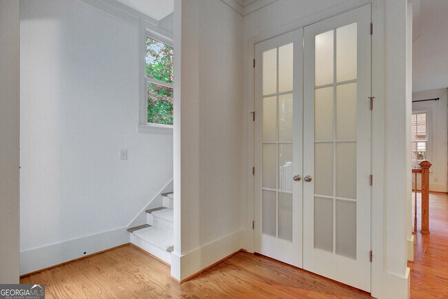 Building Photo - 9043 Selborne Ln