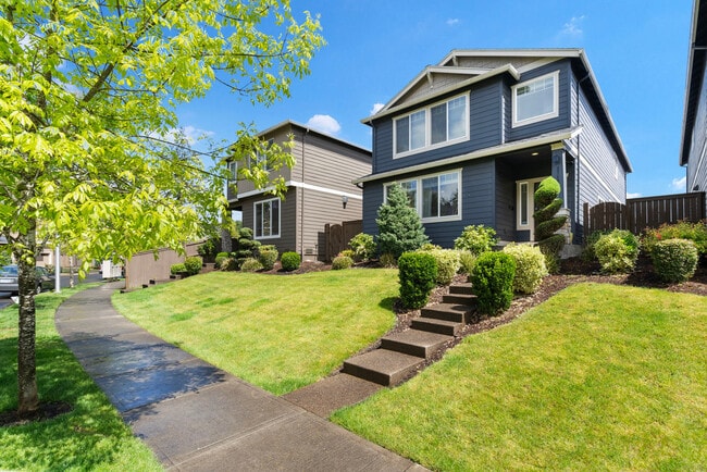 Building Photo - 3740 SE Willamette Ave