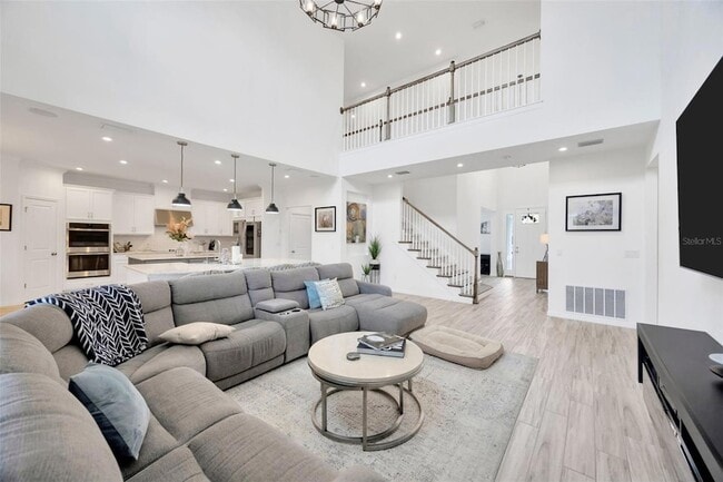 Building Photo - 7154 Bradbury Cir