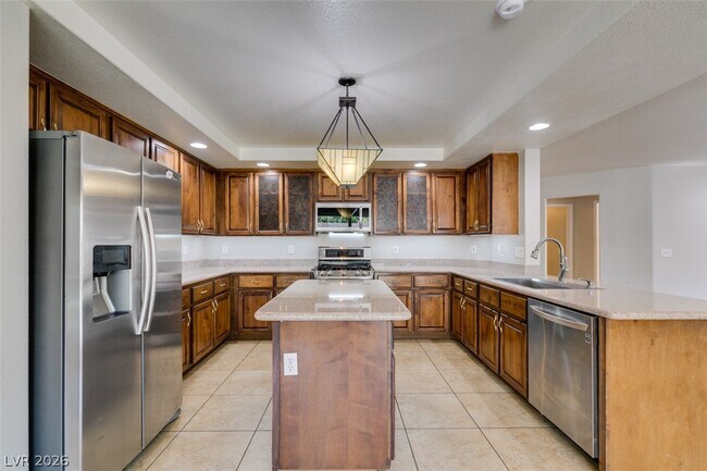 Building Photo - 1683 Tassel Fern Ave