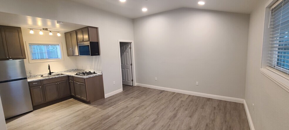Main Living Space - 909 Begonia St