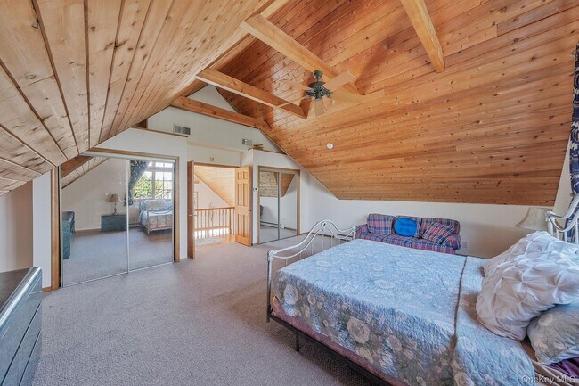 Building Photo - 5 Ocean View Ave