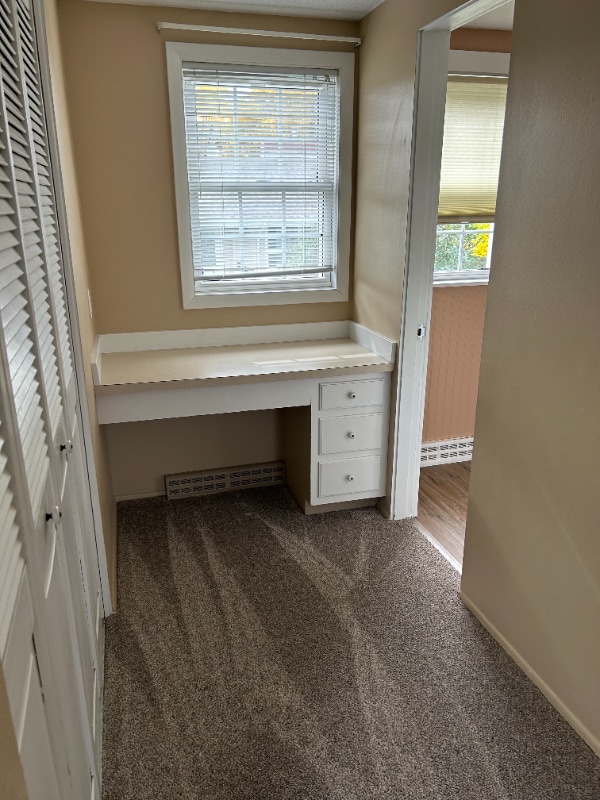 Building Photo - 2700 Carmel Dr