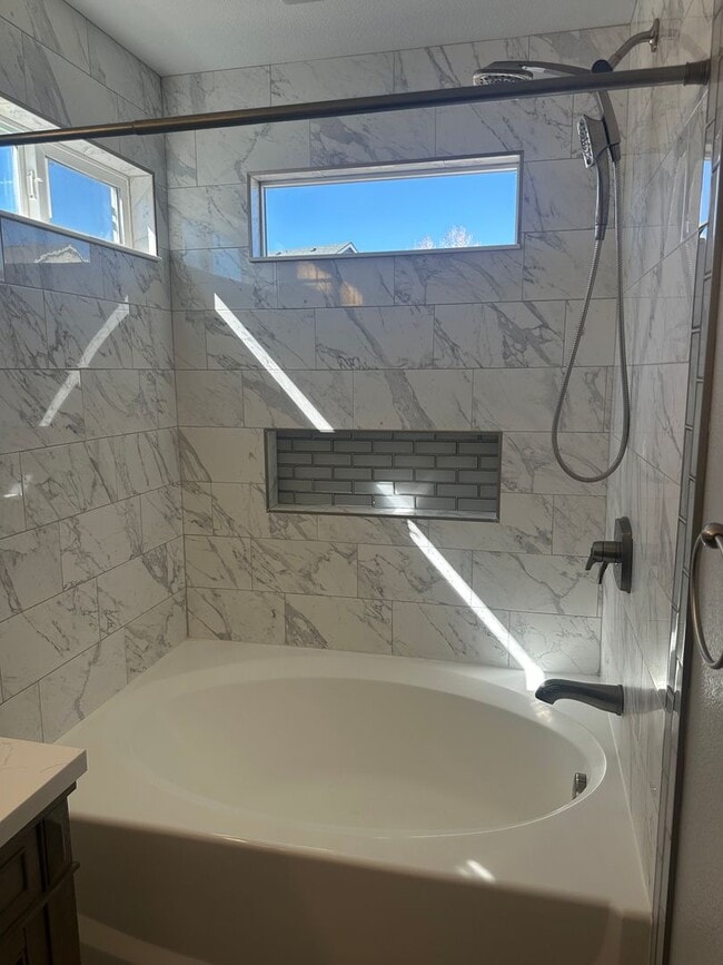 Building Photo - Spacious two-story home located in Woodmen Hills