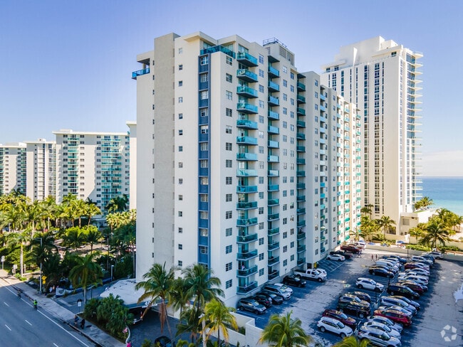 Building Photo - Sian Ocean Residences