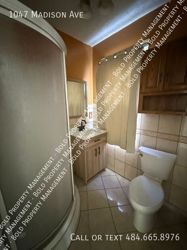 Building Photo - 1047 Madison Ave