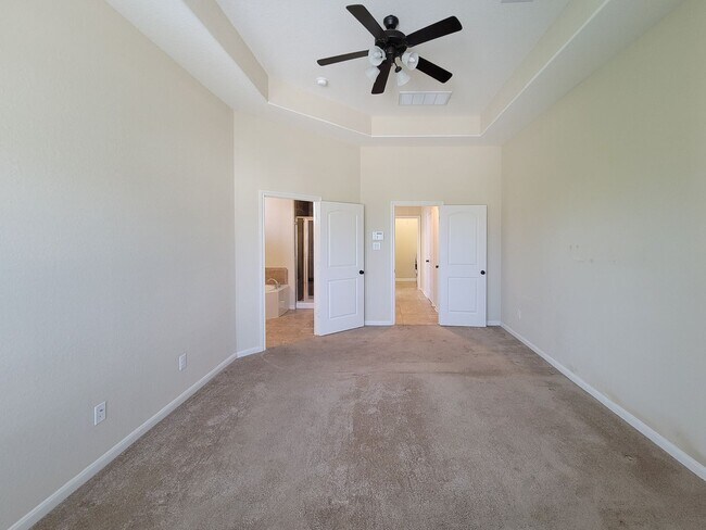Building Photo - NEW 3 BEDROOM 2.5 BATH 2 CAR GARAGE HOME I...