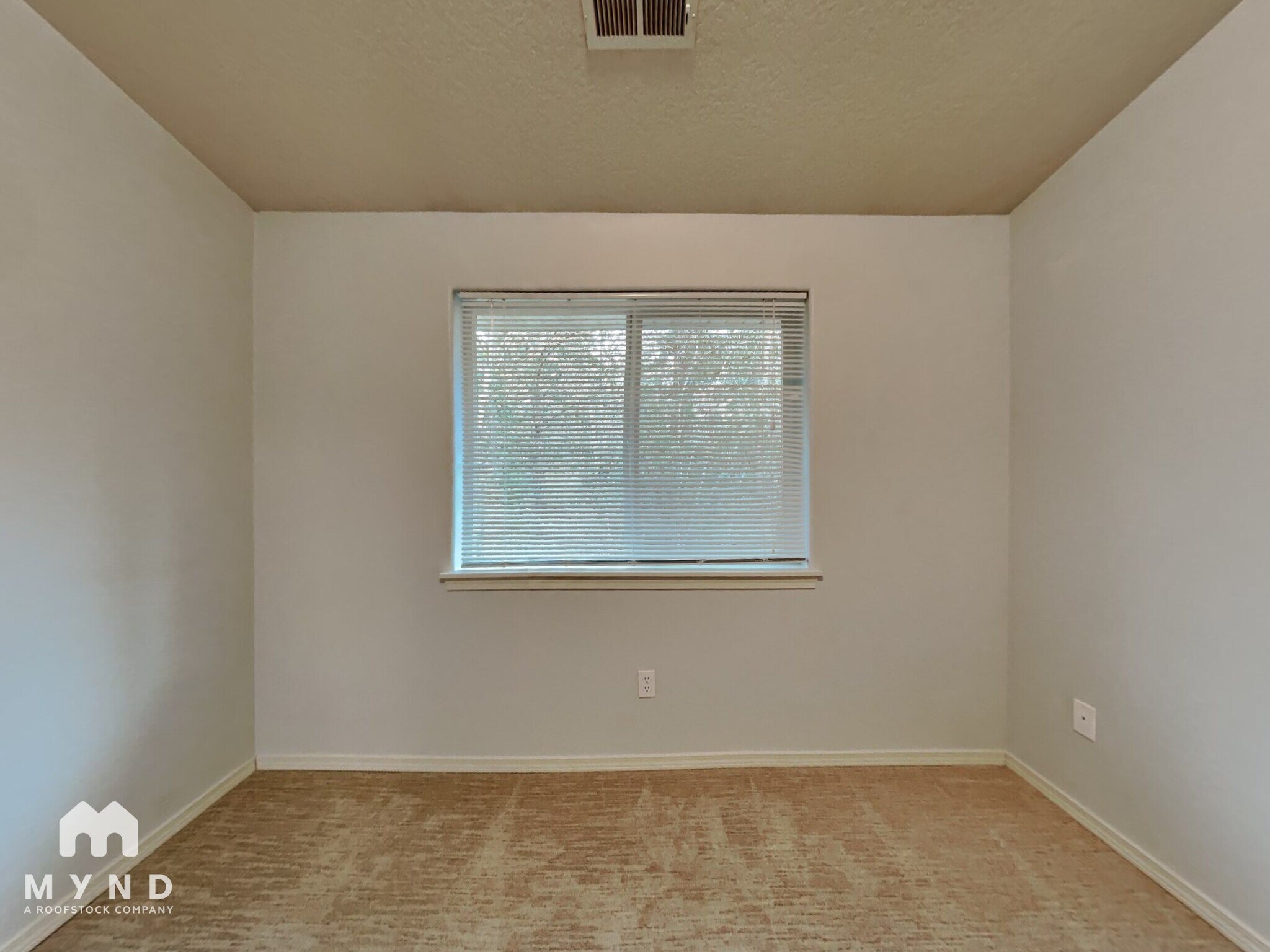Building Photo - 8019 NE 38th Ave