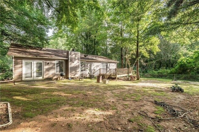 Building Photo - 2935 Sawgrass Trail SW