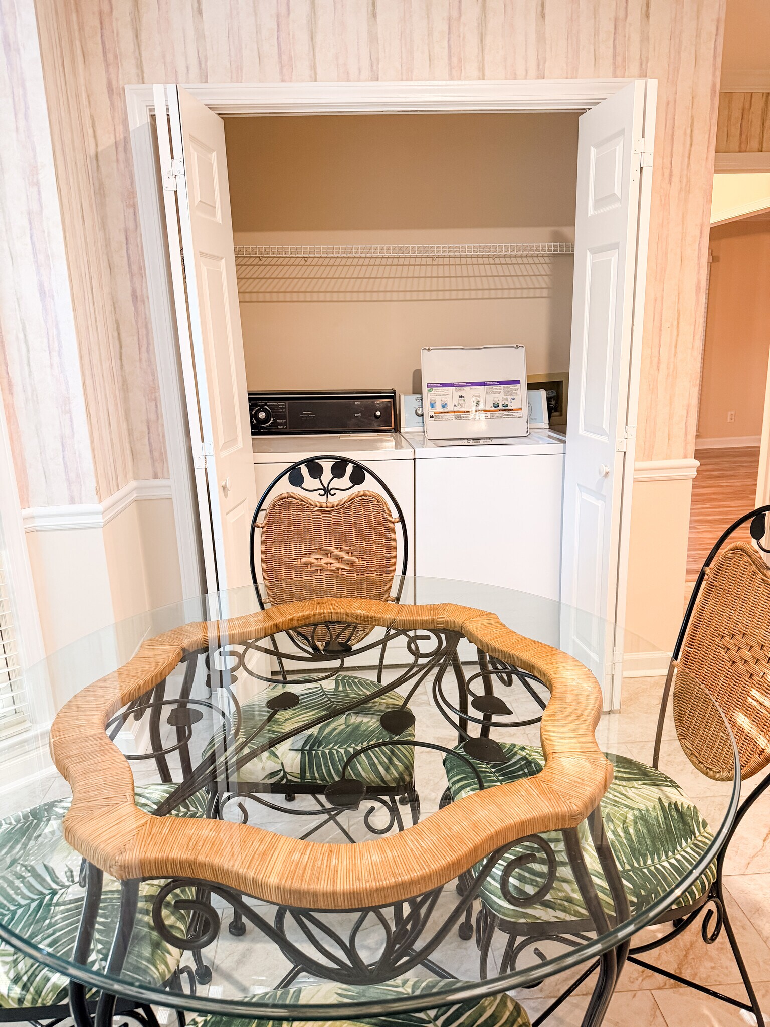 Building Photo - 2612 Leeshire Ct