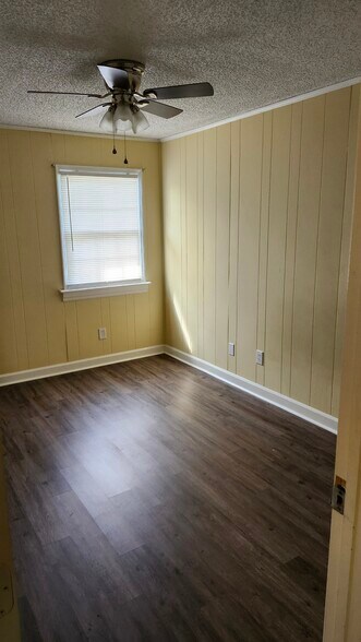 Building Photo - 1341 Cactus Ave