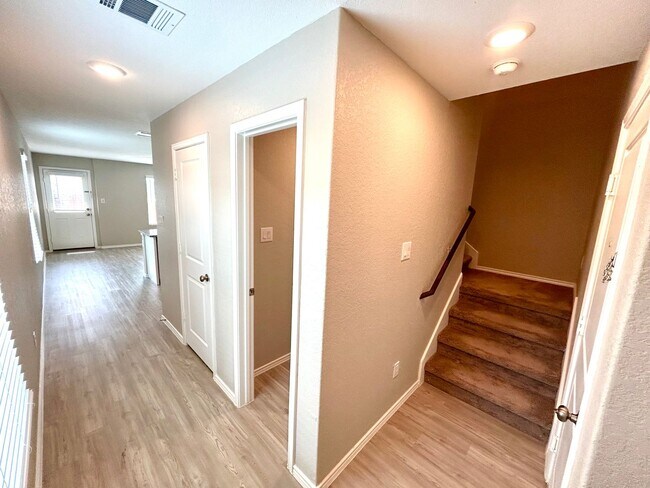 Building Photo - Modern Two-Story Home with Garage & Fenced Yard!