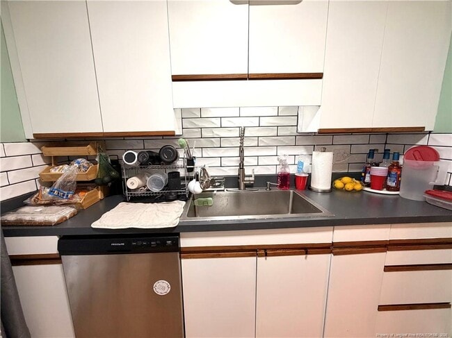 Building Photo - 2105 Wexford Oaks Ct