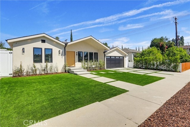 Building Photo - 12509 Emelita St