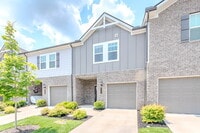 Building Photo - 3/2.5 Townhome w/ Garage. Great Location!