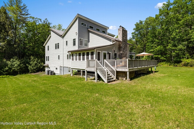 Building Photo - 269 Brown Rd
