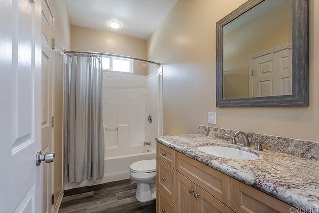 Building Photo - 341 Franklin Ln