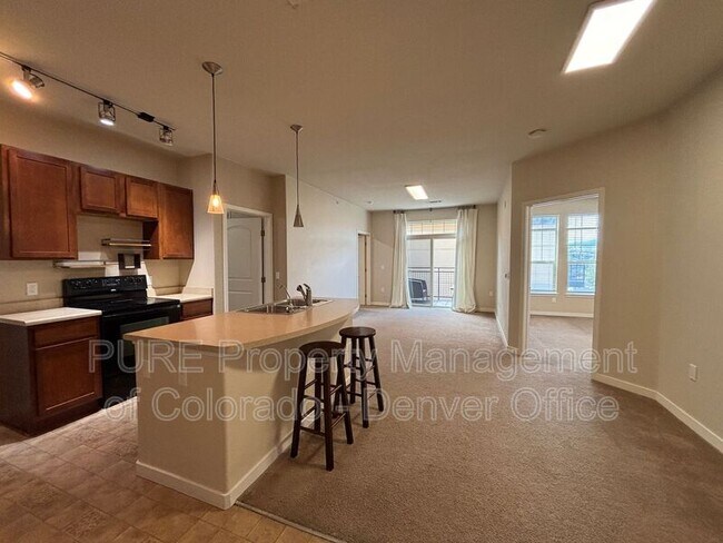 Building Photo - 13456 Via Varra