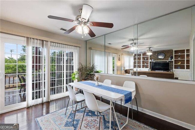 Building Photo - 2674 Farmstead Rd