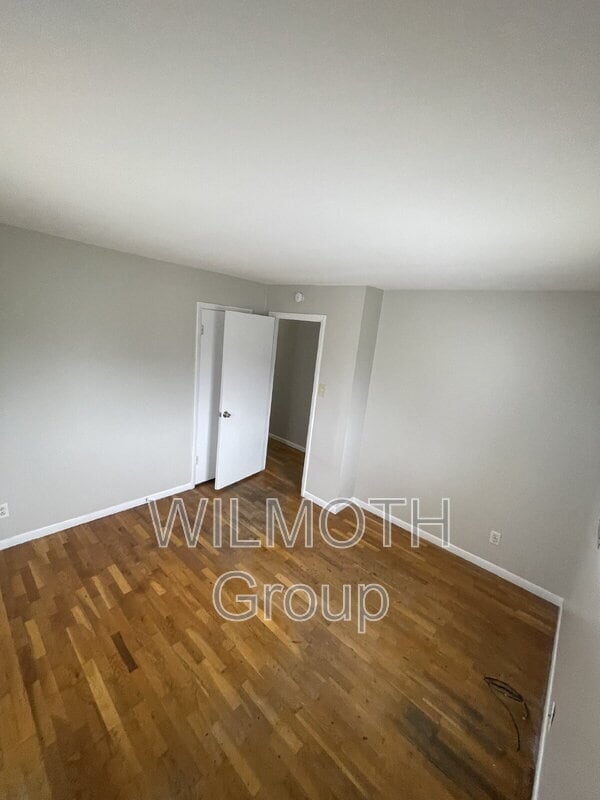 Building Photo - 1950 Carrollton Ave