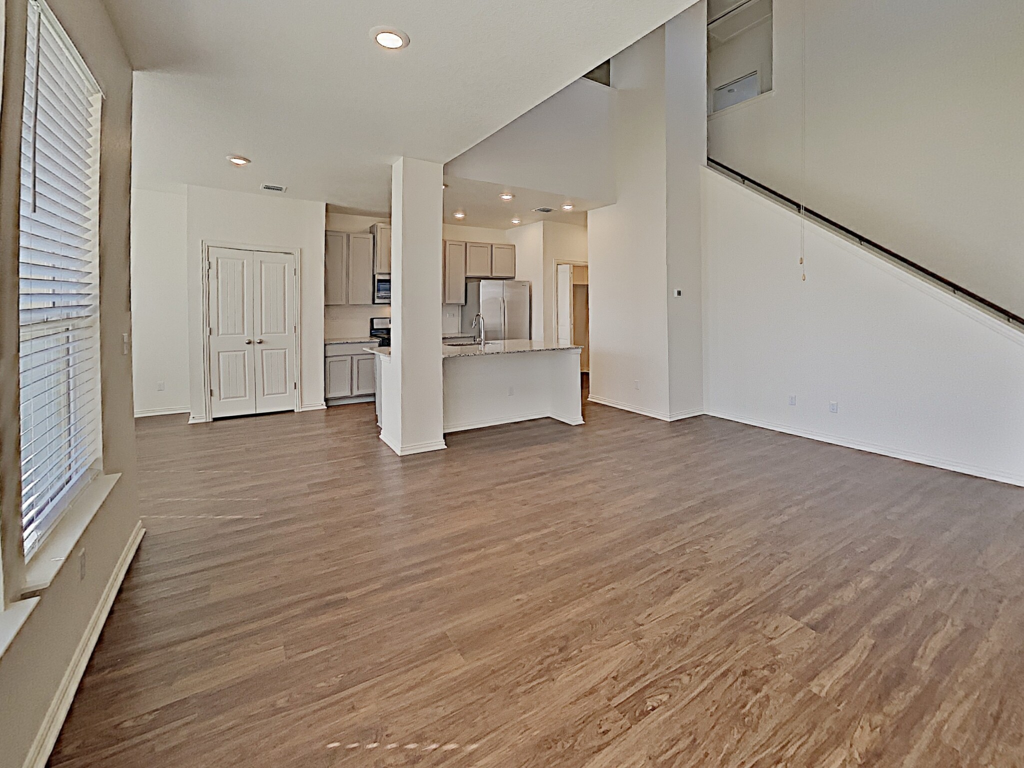 Building Photo - 2734 Lillybrook Ln