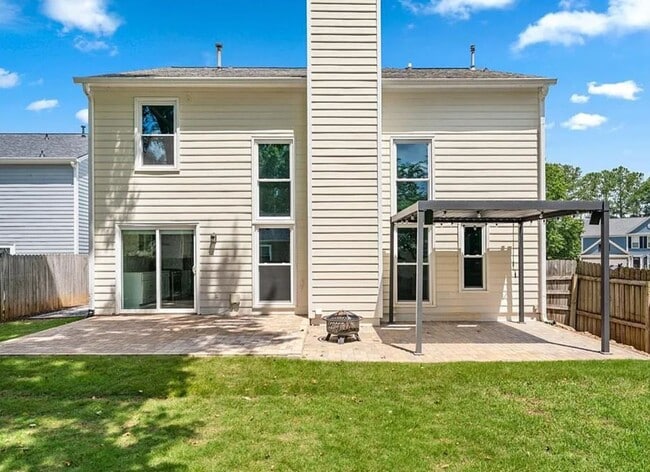 Building Photo - Charming 3BR Home in Johns Creek Georgia!