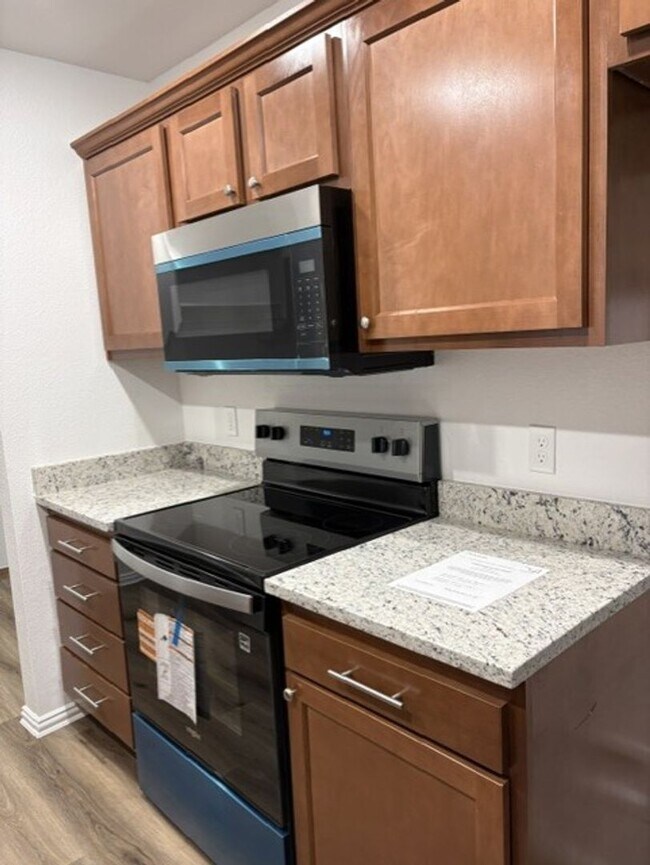 Building Photo - New Construction 3 bedroom, 2 bath brick home.
