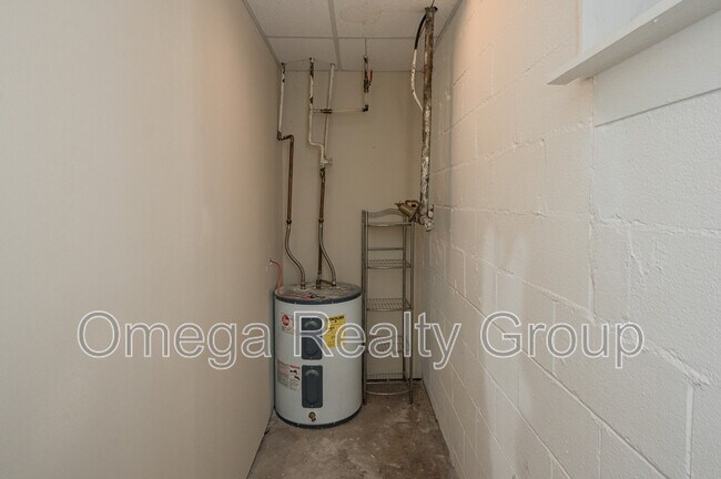 Building Photo - 3314 Warringwood Dr