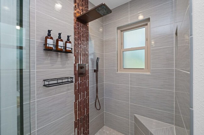 Building Photo - 13702 Yellow Oak Cir