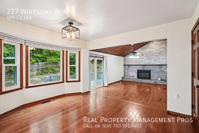 Building Photo - 227 Whitson's Run
