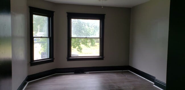 Building Photo - 617-619 13th Street