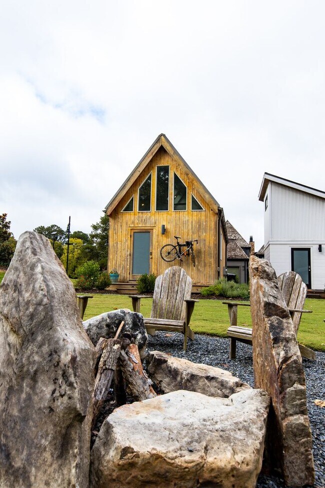 Building Photo - A Micro Home That Doesn't Feel Small!