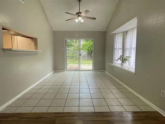 Building Photo - 3110 Rocky Crest Dr