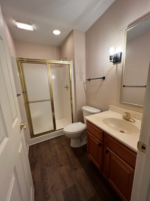 Building Photo - 601 Concord Villas Way