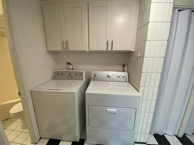 Building Photo - 46-283 Kahuhipa Street