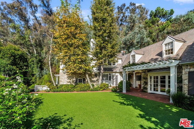 Building Photo - 10521 Rocca Pl