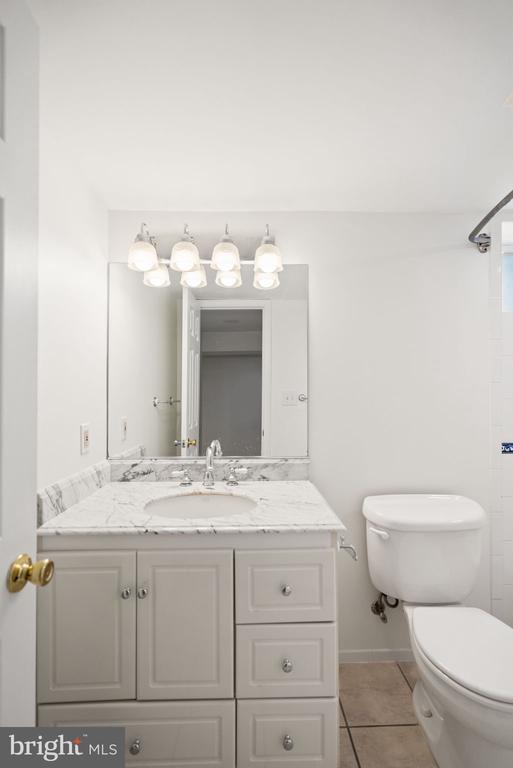 Building Photo - 4008 Rosemary St