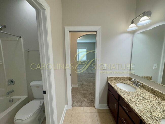 Building Photo - Spacious 5BR/5BA Home in Indian Lands Wake...