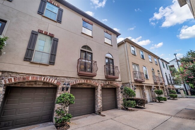 Building Photo - 542 Bomar St