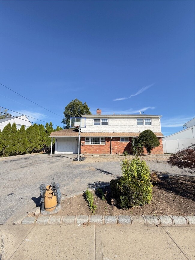 Primary Photo - 39 Alpine Ln