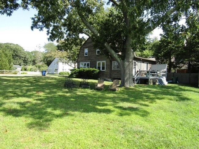 Building Photo - 32 Katherine Rd
