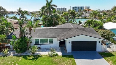 Building Photo - 25 Island Dr