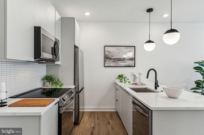 Building Photo - 139 W Chelten Ave