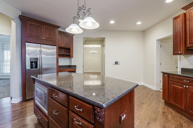 Building Photo - 4171 Royal Mews Cir