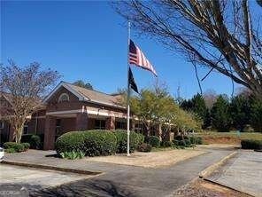 Building Photo - 747 Calvin Pk Dr